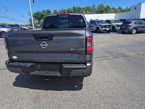 Used 2023 Nissan Frontier SV w/ SV Premium Package AWD/4WD image 19