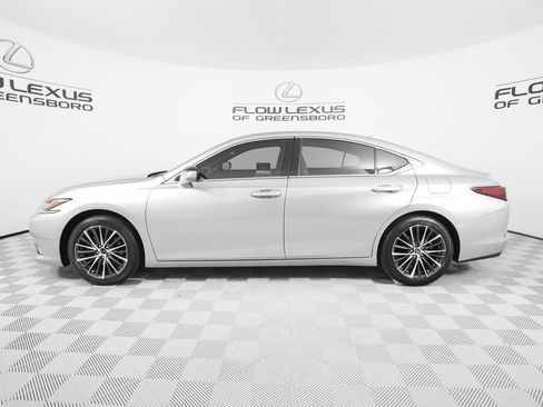 Certified 2025 Lexus ES 350 w/ Premium Package FWD image 4