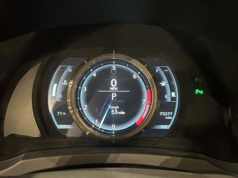 Used 2017 Lexus RC 350 image 28