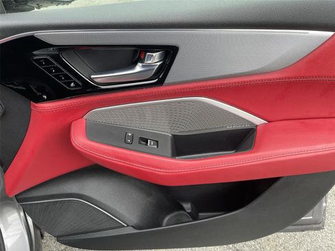 Used 2023 Acura MDX A-Spec image 30