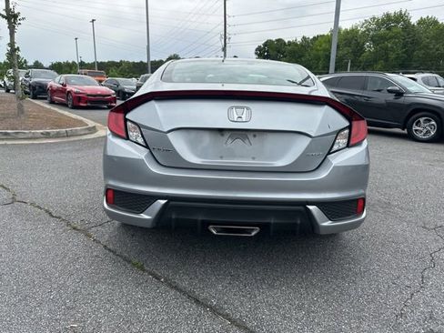Used 2020 Honda Civic Sport image 4