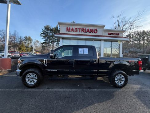 Used 2020 Ford F250 XLT w/ FX4 Off-Road Package image 11