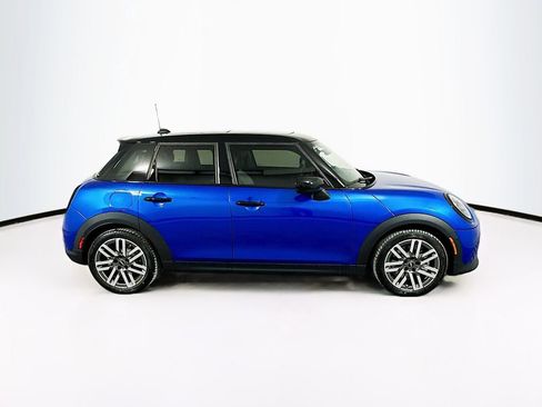 Certified 2025 MINI Cooper S image 4