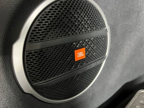 Used 2024 Toyota Corolla Cross XLE image 29