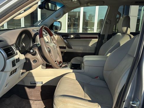 Used 2018 Lexus GX 460 Luxury image 8