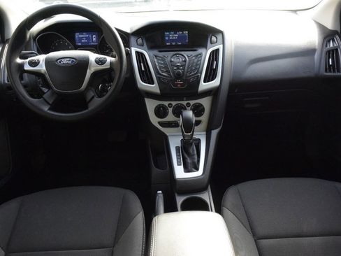 Used 2014 Ford Focus SE image 23