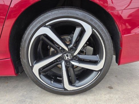 Used 2022 Honda Accord Sport image 17
