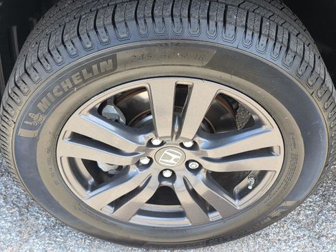 Used 2019 Honda Ridgeline Sport image 38