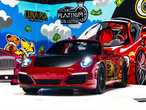Used 2018 Porsche 911 Carrera image 10