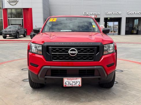 Certified 2022 Nissan Frontier S w/ Technology Package RWD image 3