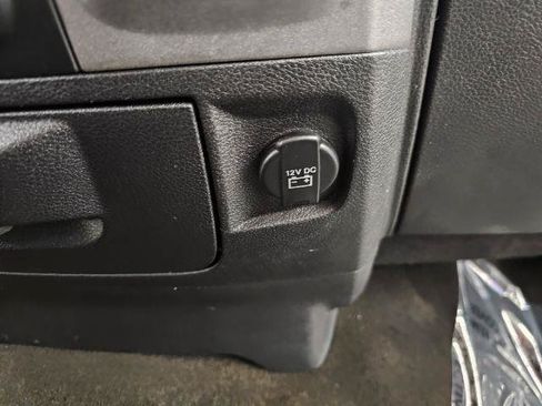Used 2014 RAM 1500 Express AWD/4WD image 24