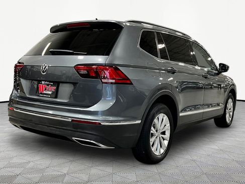 Used 2018 Volkswagen Tiguan SE AWD/4WD image 6
