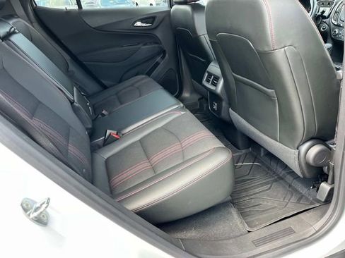 Certified 2022 Chevrolet Equinox RS w/ LPO, Floor Liner Package image 23