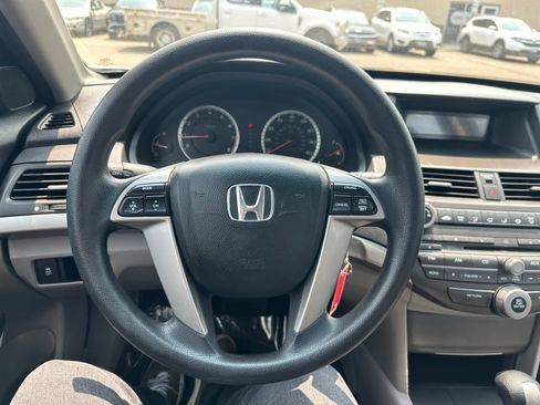 Used 2012 Honda Accord LX image 41