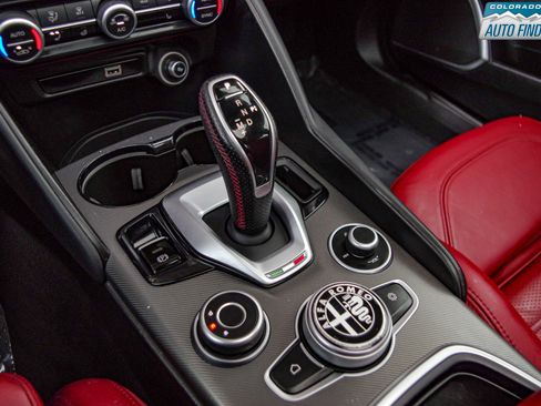 Used 2021 Alfa Romeo Giulia Ti Sport image 18