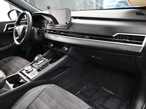 Used 2023 Mitsubishi Outlander SE image 51