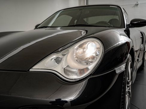 Used 2002 Porsche 911 Turbo image 14