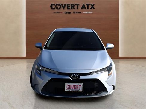 Used 2021 Toyota Corolla LE image 8
