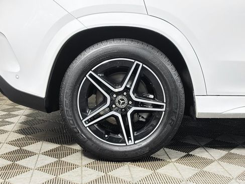 Certified 2025 Mercedes-Benz GLE 450 4MATIC image 35