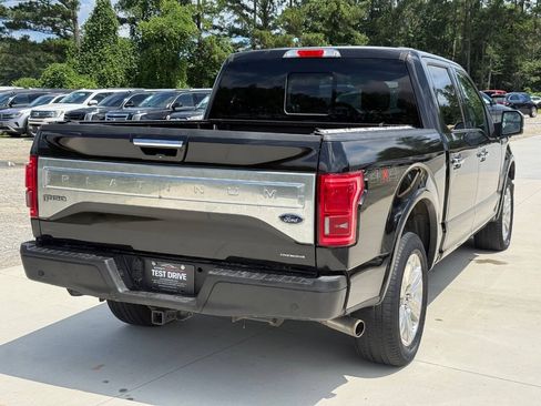 Used 2015 Ford F150 Platinum w/ Equipment Group 701A Luxury AWD/4WD image 7