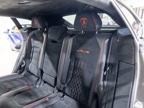 Used 2023 Lamborghini Urus Performante image 41