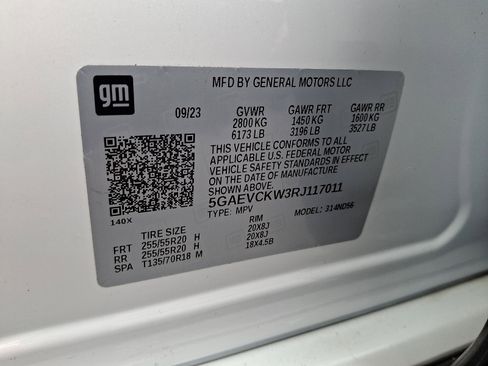 Certified 2024 Buick Enclave Avenir w/ Avenir Technology Package image 30