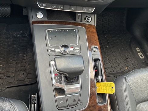 Used 2018 Audi Q5 2.0T Premium Plus w/ Premium Plus Package image 15
