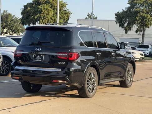 Used 2023 INFINITI QX80 Premium Select w/ Cargo Package AWD/4WD image 4