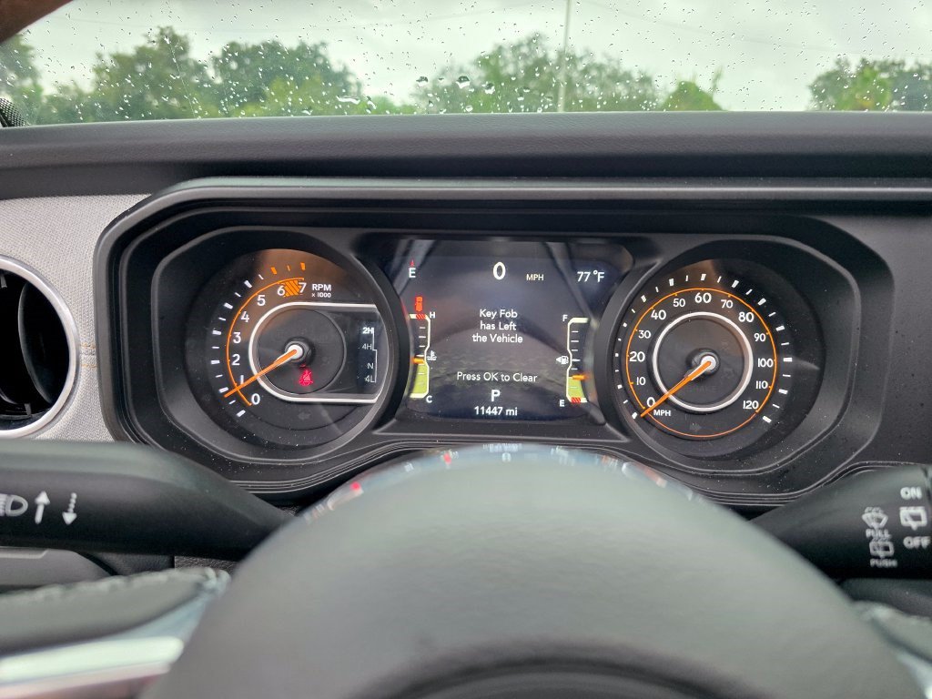 Used 2026 Jeep Wrangler Unlimited Sahara AWD/4WD image 20