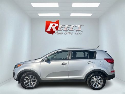 Used 2016 Kia Sportage LX w/ LX Popular Package image 12