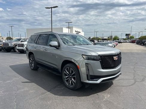 Used 2023 Cadillac Escalade Sport AWD/4WD image 4