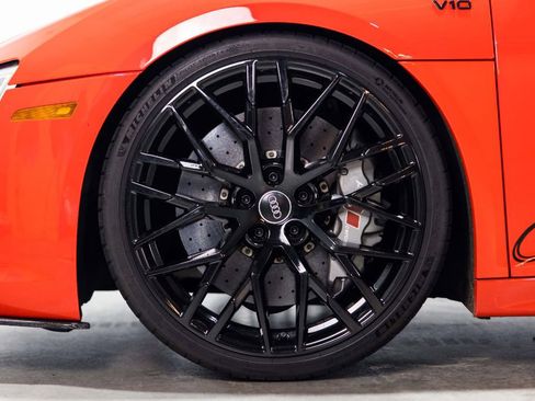 Used 2017 Audi R8 V10 plus image 38