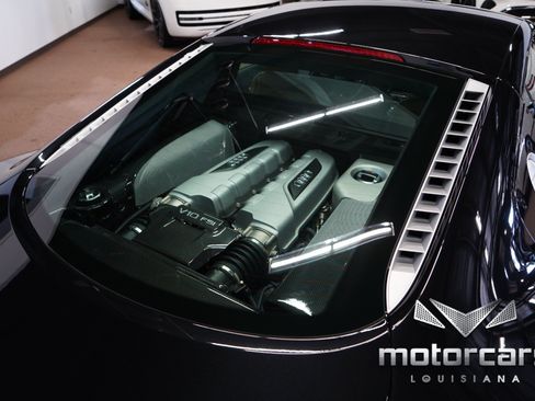 Used 2011 Audi R8 V10 AWD/4WD image 18