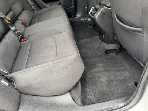 Used 2018 Chevrolet Malibu LT FWD image 38