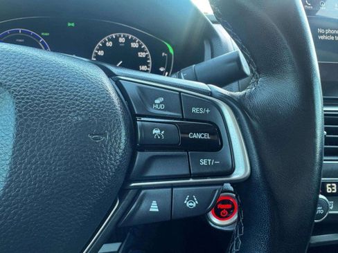 Used 2021 Honda Accord Touring image 25