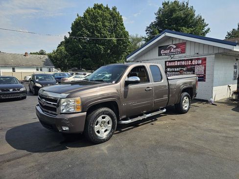 Used 2008 Chevrolet Silverado 1500 LTZ w/ Suspension Package, Off-Road AWD/4WD image 5