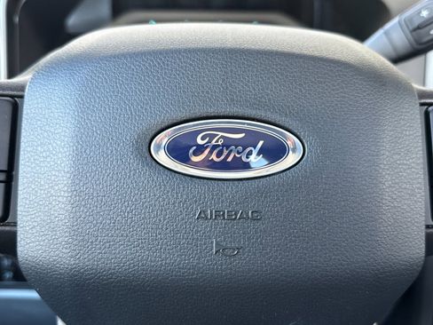 New 2026 Ford F250 XL w/ XL Chrome Package image 28