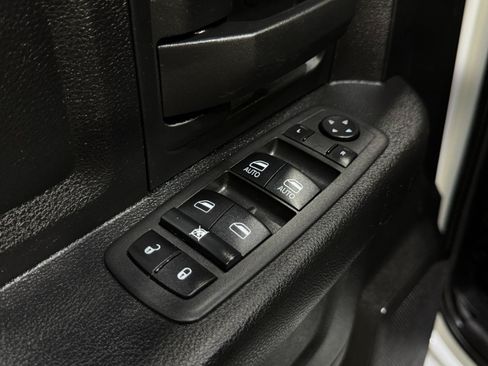 Used 2022 RAM 2500 Tradesman AWD/4WD image 29