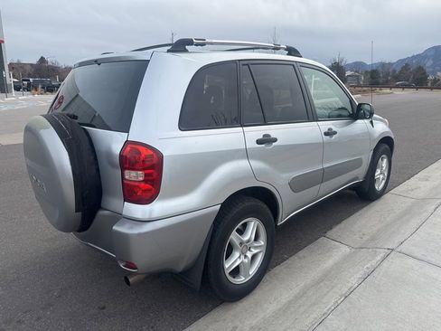 Used 2005 Toyota RAV4 2WD image 8