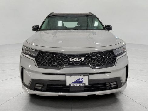 Used 2023 Kia Sorento SX AWD/4WD image 14