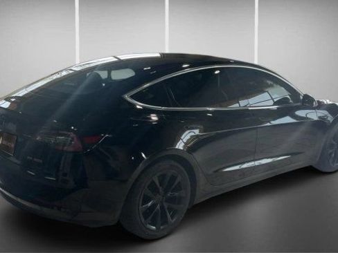 Used 2019 Tesla Model 3 Long Range image 4