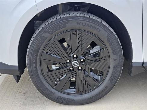 Used 2026 Nissan Murano SV image 7