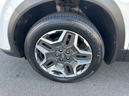 Used 2022 Hyundai Santa Fe Limited image 31