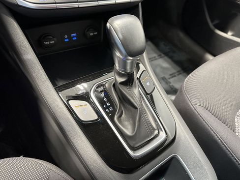 Used 2019 Hyundai Ioniq SEL image 20