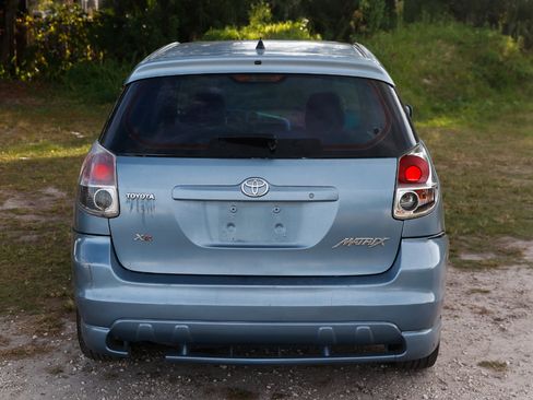 Used 2005 Toyota Matrix XR image 9
