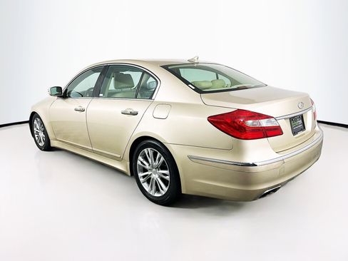 Used 2012 Hyundai Genesis 3.8 w/ Premium Pkg image 5