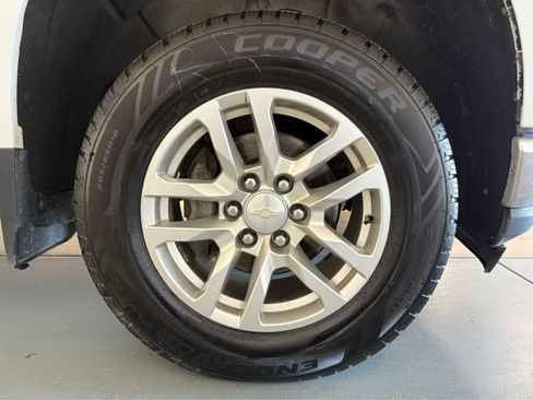 Used 2019 Chevrolet Silverado 1500 LTZ w/ Max Trailering Package AWD/4WD image 11
