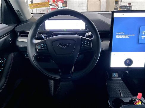 Used 2022 Ford Mustang Mach-E Select w/ Comfort/Technology Package image 5