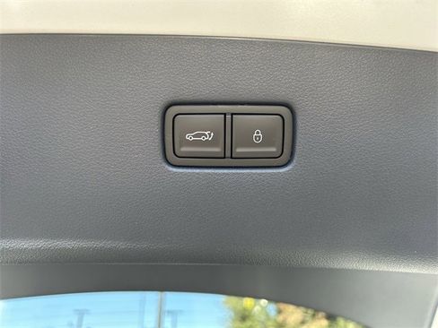 New 2026 Genesis GV80 3.5T e-SC image 17