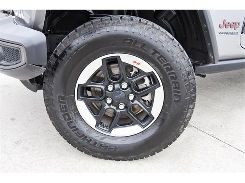 Used 2020 Jeep Wrangler Unlimited Rubicon w/ LED Lighting Group image 32